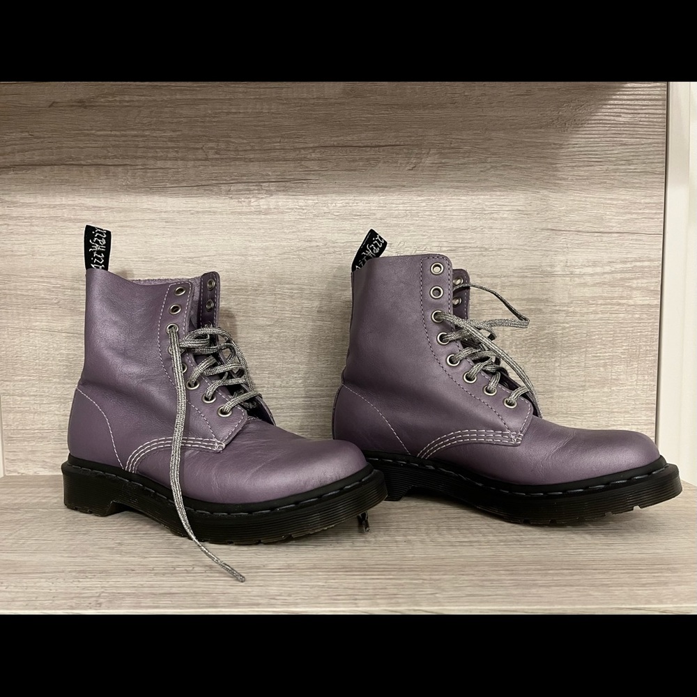 Doc Martens 1460 Pascal Metallic Virginia Lavender Size 6 US L